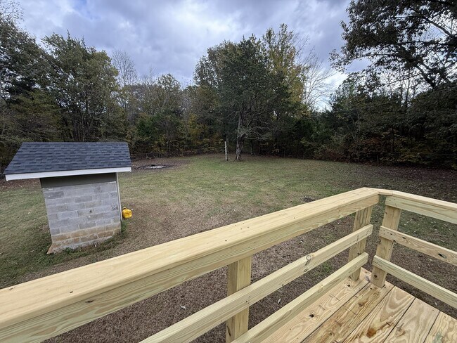 Foto del edificio - 9073 Almaville Rd