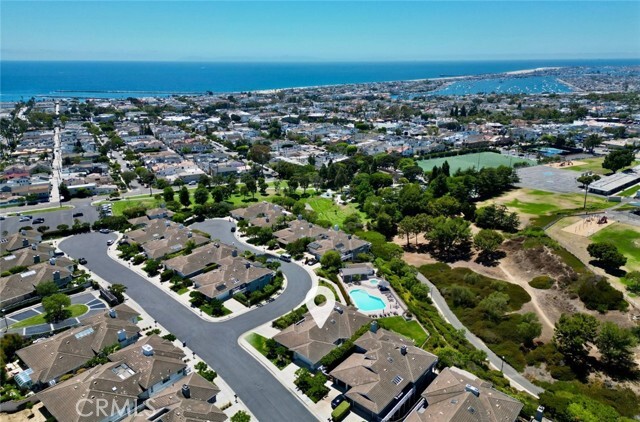 Building Photo - 915 Gardenia Way