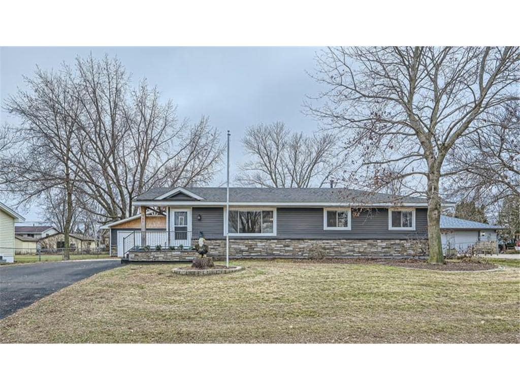 926 Norwood Ave, Anoka, MN 55303 House Rental in Anoka, MN
