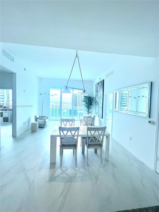 Foto del edificio - 951 Brickell Ave