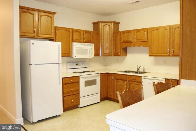 Foto del edificio - 12909 Little Hayden Cir