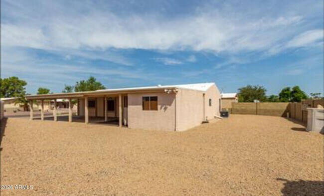 Building Photo - 26635 S Navajo Pl
