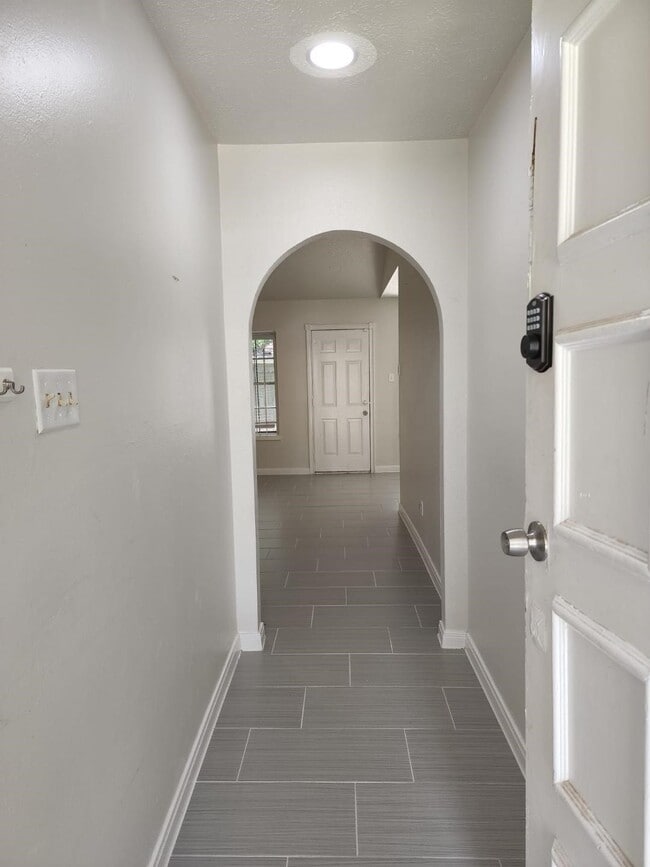 Foto del edificio - 4865 Beechaven St