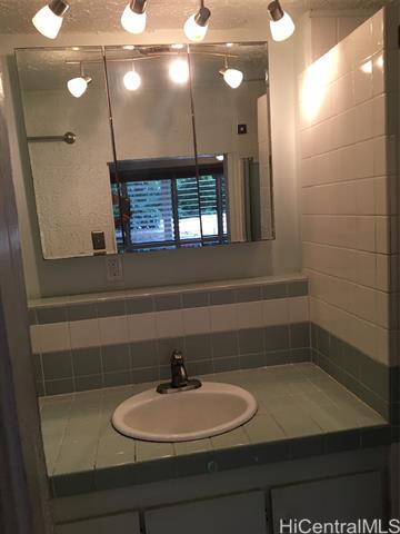 Building Photo - 47-470-470 Kamehameha Hwy
