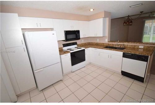 Building Photo - 1497 Veracruz Ln