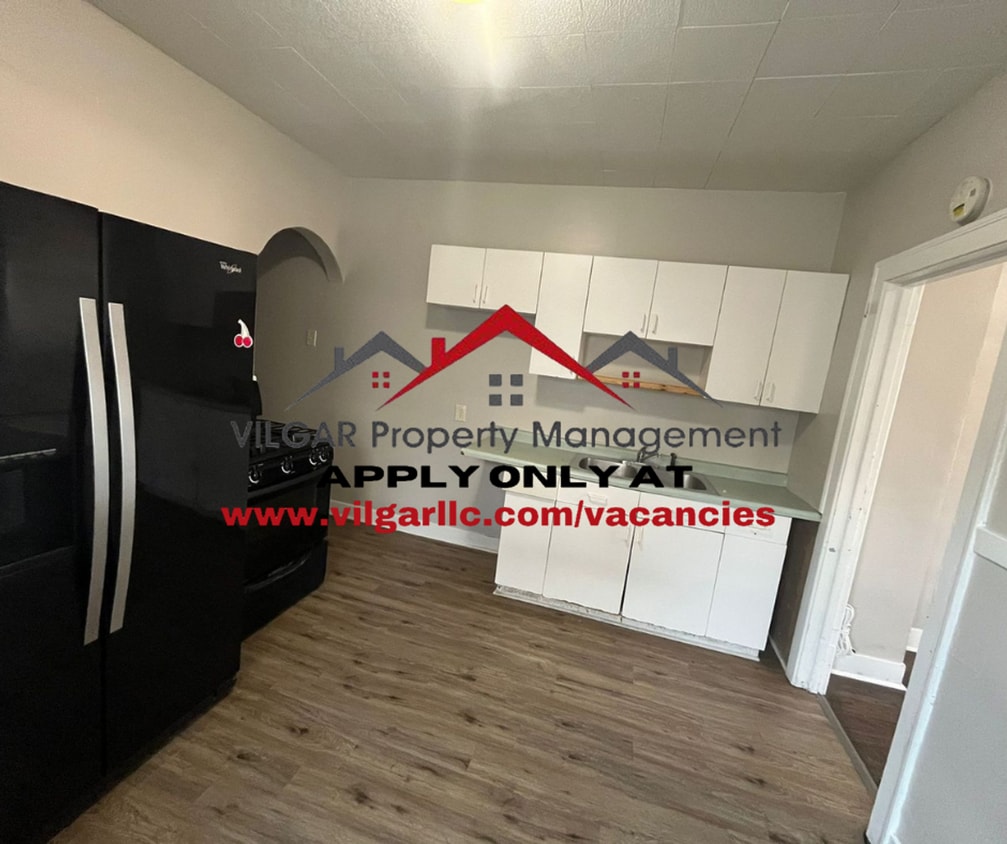 Foto principal - 858-858 Wilcox St