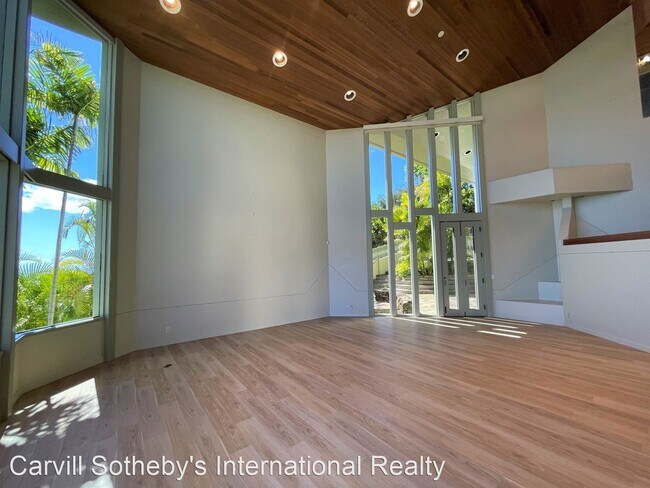 Building Photo - 6 br, 5 bath House - 1797 Laukahi Street