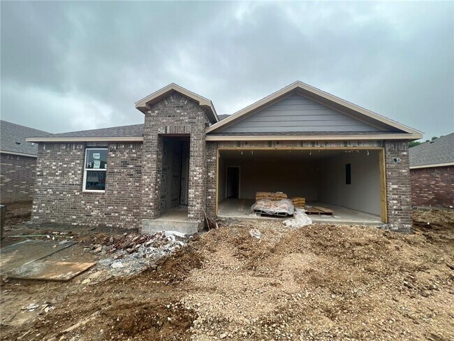 Building Photo - 908 W Cottonwood St