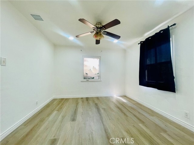 Foto del edificio - 15118 Gale Ave