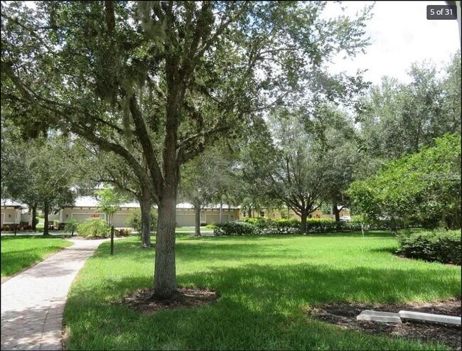 Foto del edificio - 6434 Moorings Point Cir