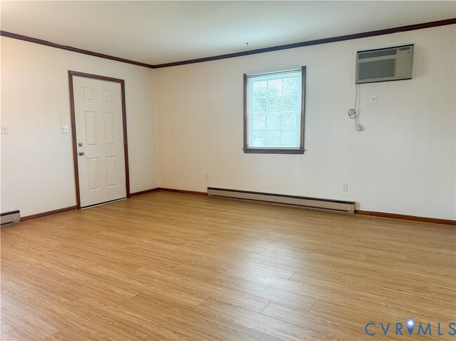 Foto del edificio - 101 Lyons Ave