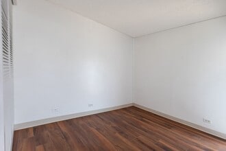 Building Photo - 1459 Pele St