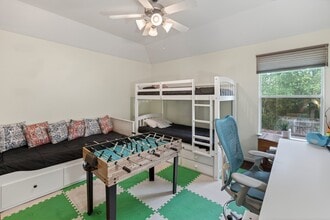 Building Photo - 42 N Arrow Canyon Cir