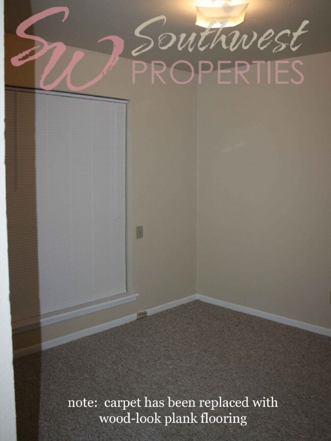 Foto del edificio - 3 bedroom 2 bath in an excellent neighborhood