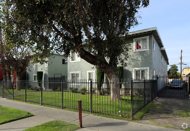 Building Photo - Brook Street Apartments