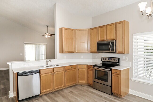 Building Photo - 1258 Bedrock Dr