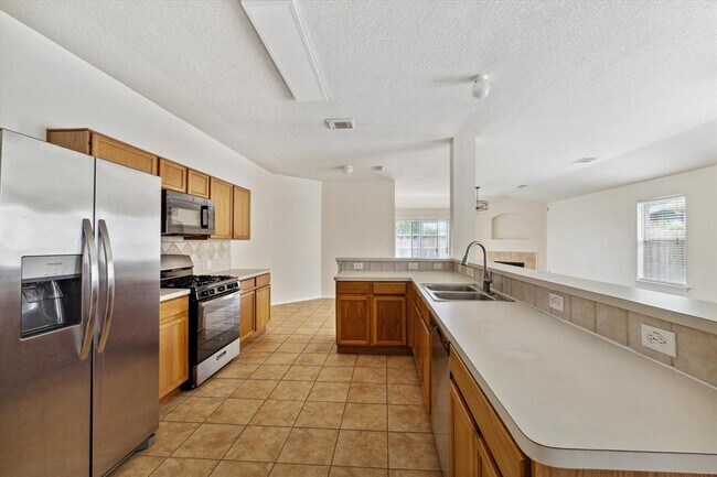Foto del edificio - 21102 Somerset Park Ln