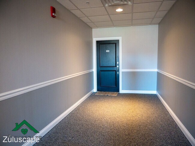 Building Photo - 2 br, 2 bath House - 225 N. New Jersey St....