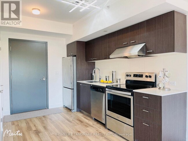 Building Photo - 2100 Bridletowne Cir