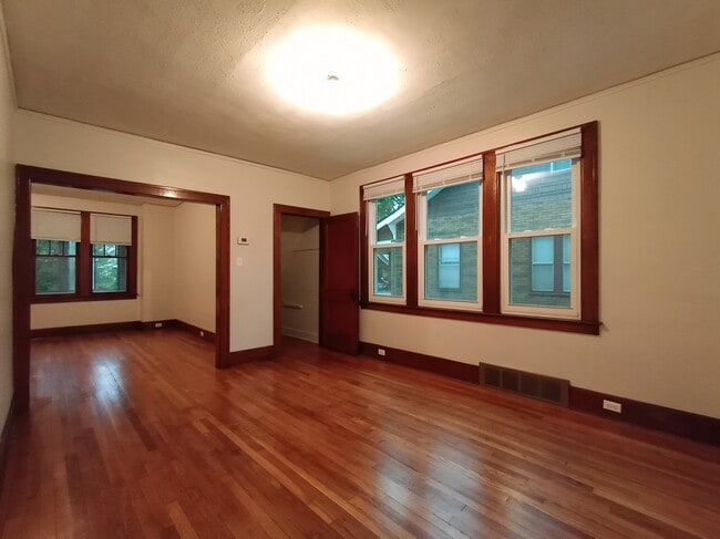 dining room facing living room - 1057 Wayburn St