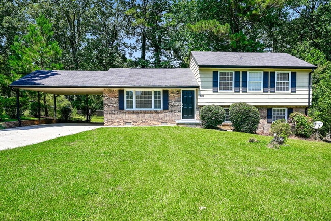 2372 Rolling Rock Dr