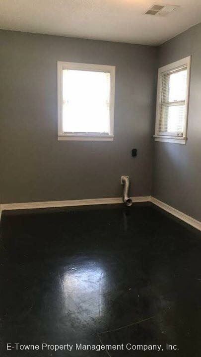 Foto del edificio - 2 br, 1 bath House - 128 W Mulberry