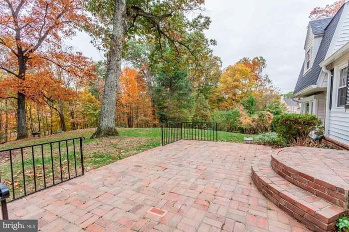 Photo - 7110 Ayers Meadow Ln (Springfield, VA)