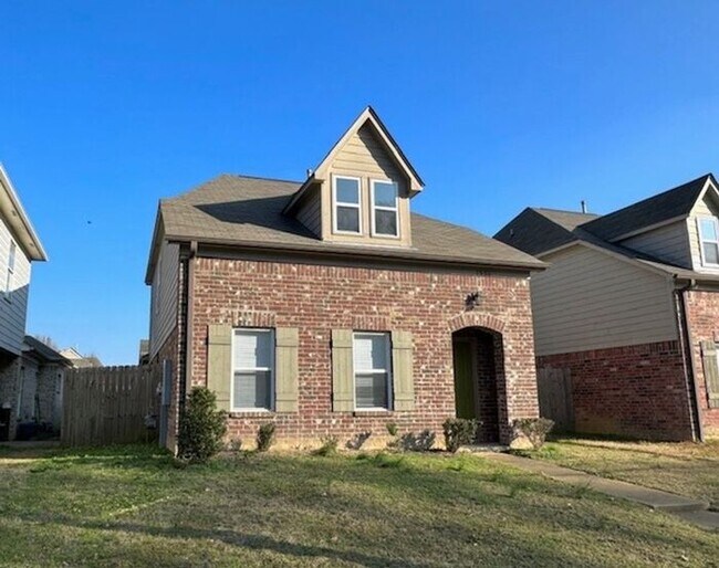 Building Photo - Now Leasing A 3-bedroom 2.5 bath home in C...
