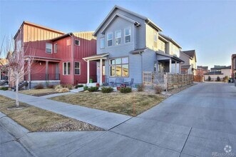 Building Photo - 2230 W 67th Pl