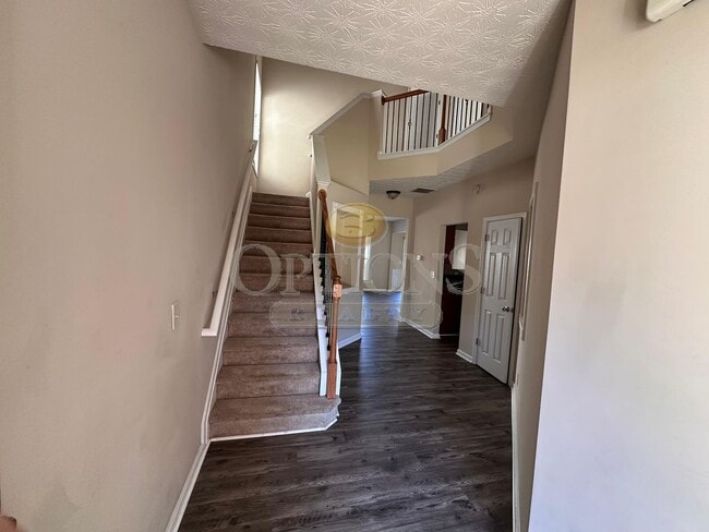 Building Photo - Canton 4BR/2.5BA Near 575