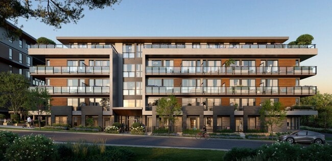 Building Photo - 600 Rochester Av