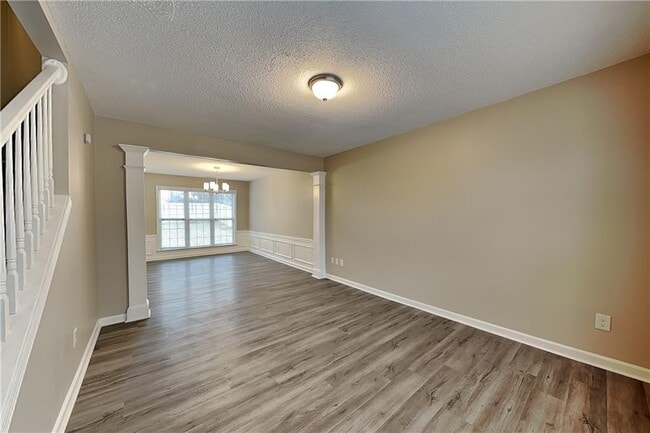 Building Photo - 241 Creel Chase NW