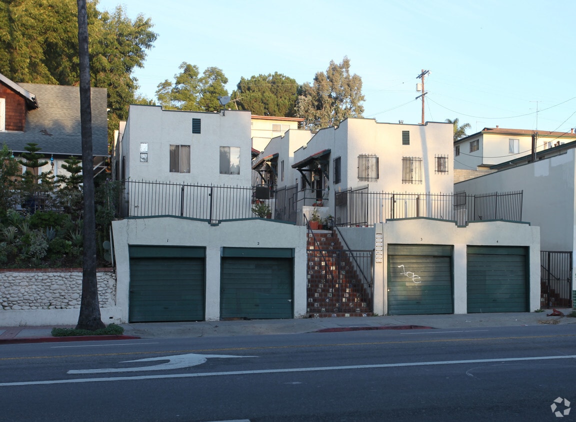 Building Photo - 6173 N Figueroa St