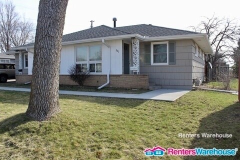Foto principal - 701 Robinwood Ln