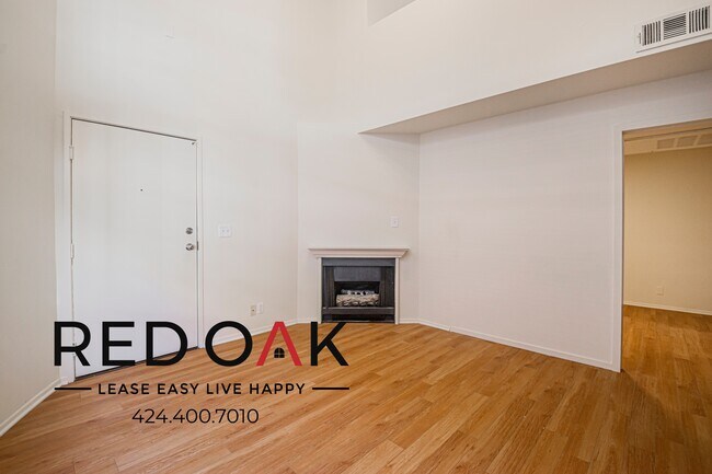 Foto del edificio - 4651 Cahuenga Blvd