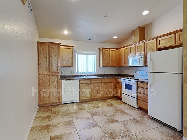 Building Photo - 3427 Oro Grande Blvd