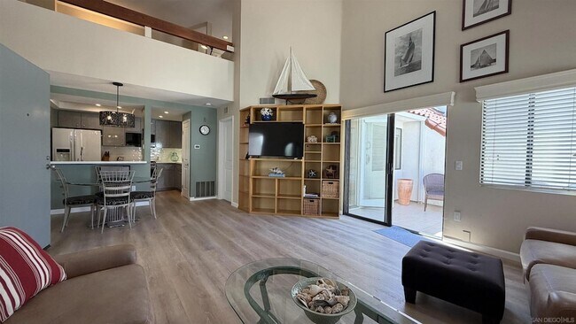 Foto del edificio - 701 Kettner Blvd