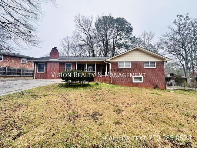 Building Photo - Beautiful 4 Sided Brick Ranch Home in Morr...