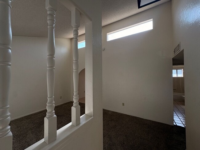 Building Photo - 2761 Dos Mujeres Ave