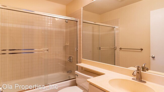 Building Photo - 3 br, 2 bath House - 92-1553 Aliinui Drive...