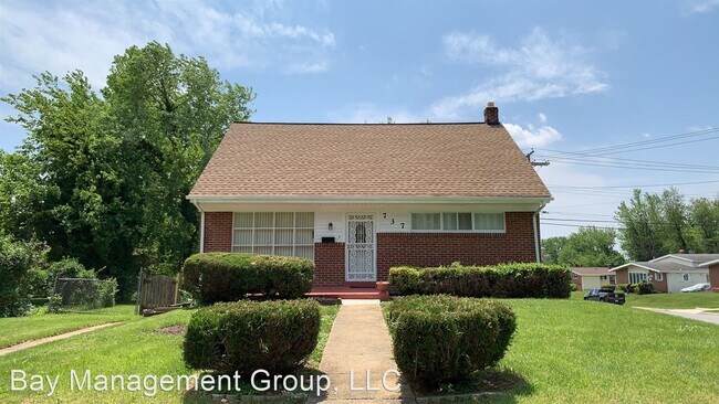 Building Photo - 3 br, 1 bath House - 737 Milford Mill Rd