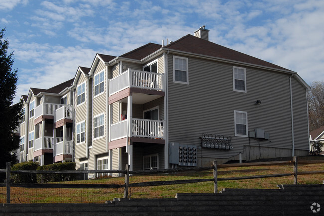 Foto del edificio - Stone Hill Apartments