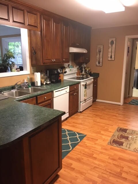 Foto del edificio - 1020 Timber Ridge Rd