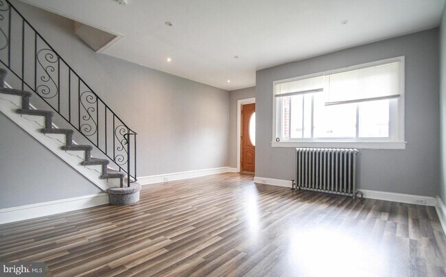 Building Photo - 268 Sanford Rd