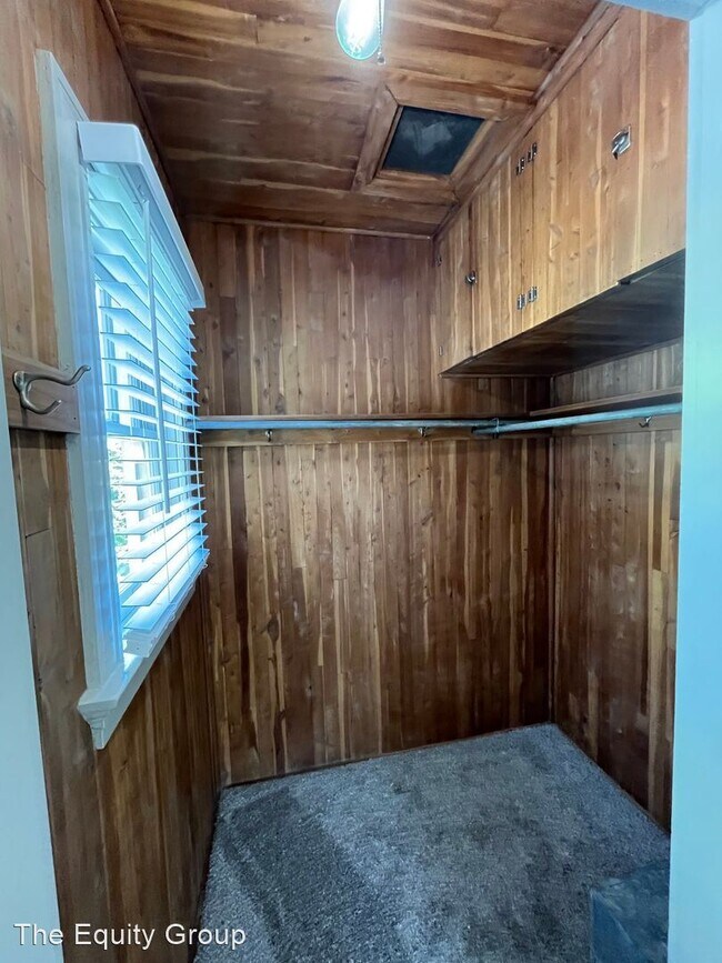 Building Photo - 2 br, 1 bath House - 431 South Garden