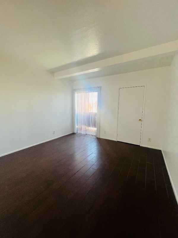 Foto del edificio - 38561 11th St E