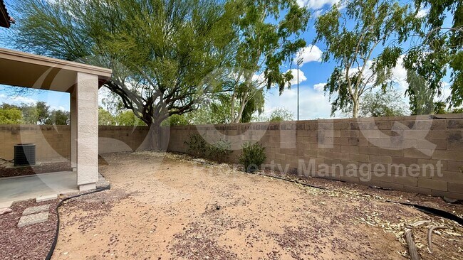 Building Photo - 16903 W Marconi Ave