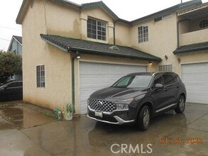 Building Photo - 3155 Carlin Ave