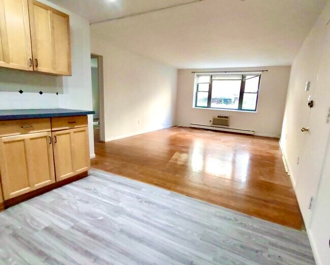 Foto del edificio - 70 Jamaicaway