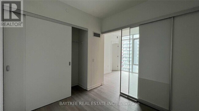 Building Photo - 50 Power St